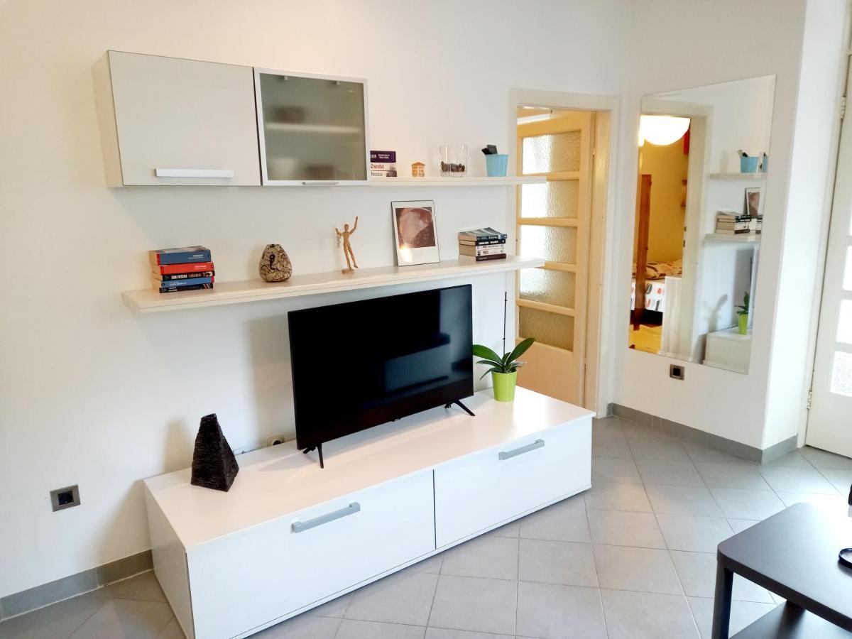 Apartment Punta Pula Bagian luar foto